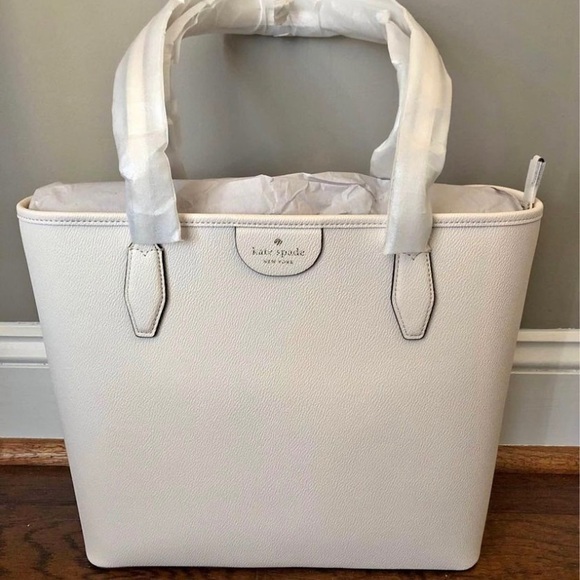 kate spade Handbags - Kate Spade